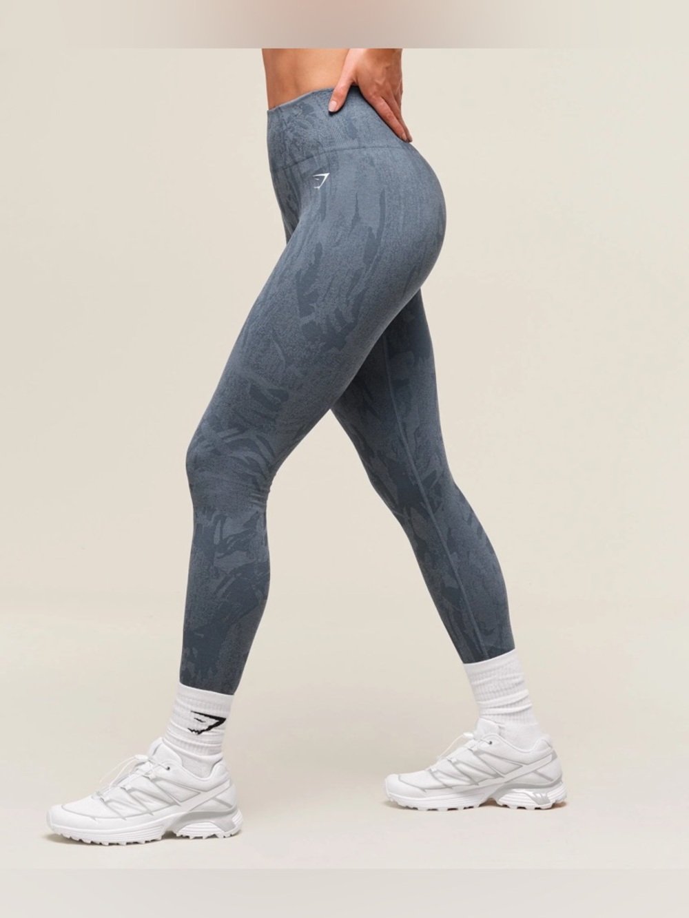 Gymshark Blue Adapt Camo Leggings size M - Picture 3 of 7